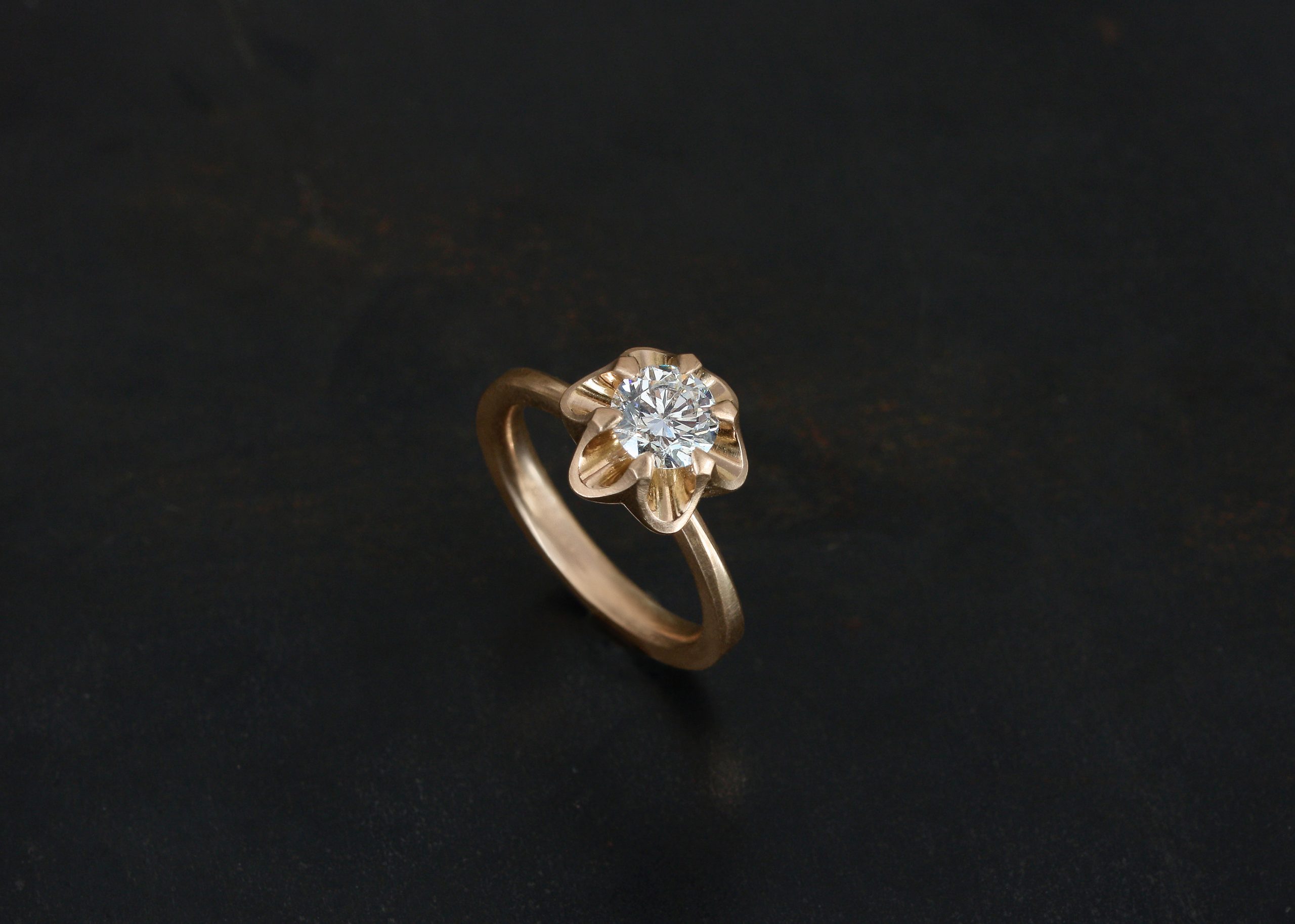 Kollektion: Flora Verlobungsring Roségold Diamant